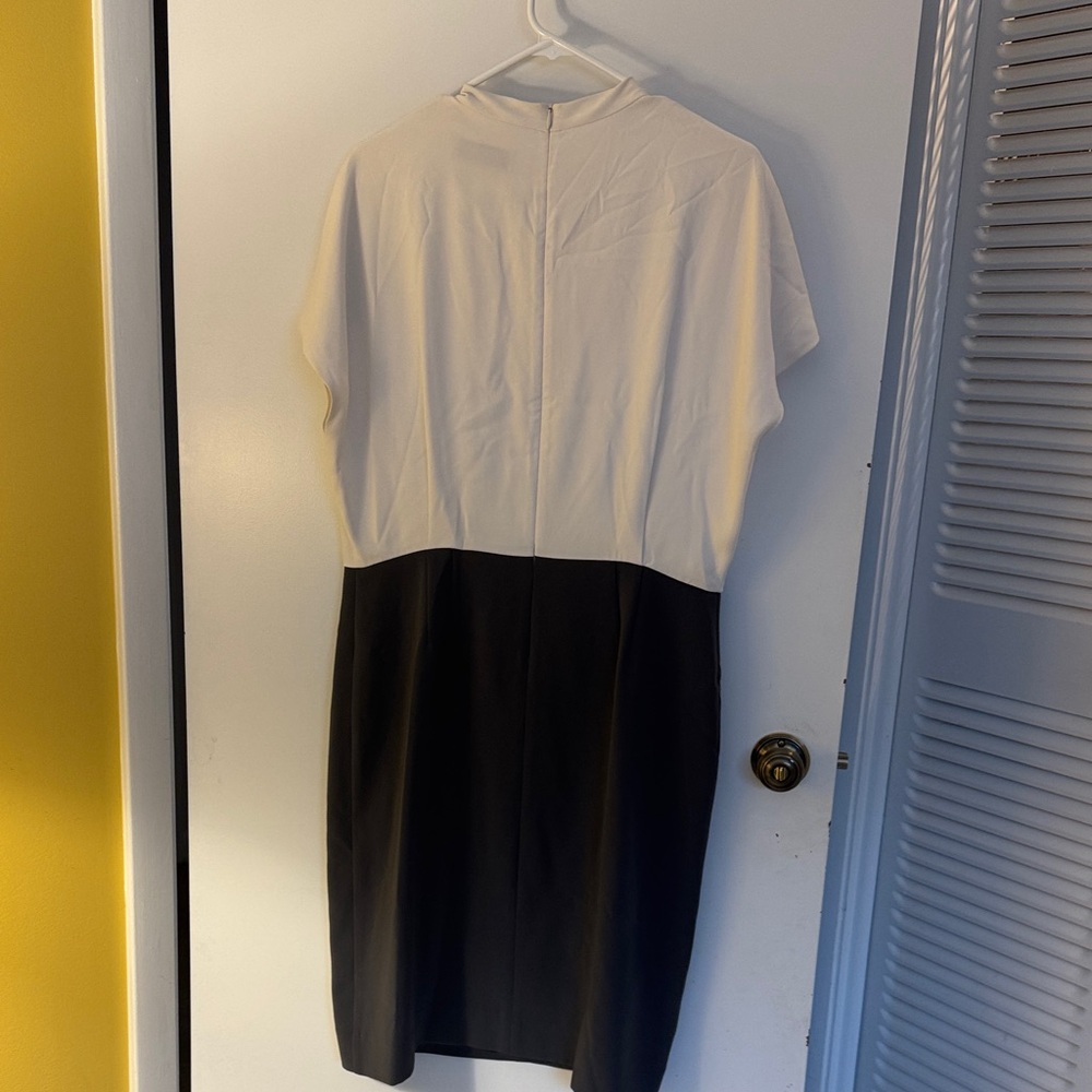 MM Lafleur Charcoal and Cream Dress - Picture 3 of 3